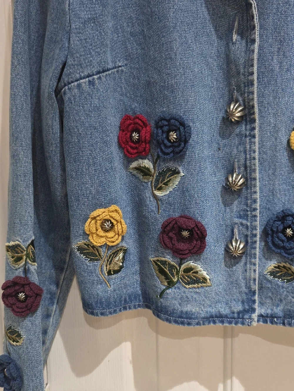 Christopher & Banks Y2k Blue Denim Embroidered Floral Jacket Size L - Picture 3 of 11